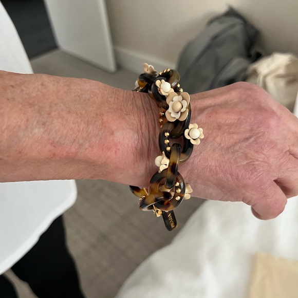 Rare Prada Tortoise Link Bracelet - Picture 14 of 15